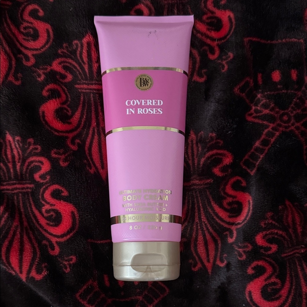 Bath and Body Works Covered in Roses Body Cream